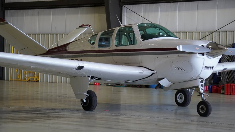 1958 Beechcraft Beech J35, photo 5