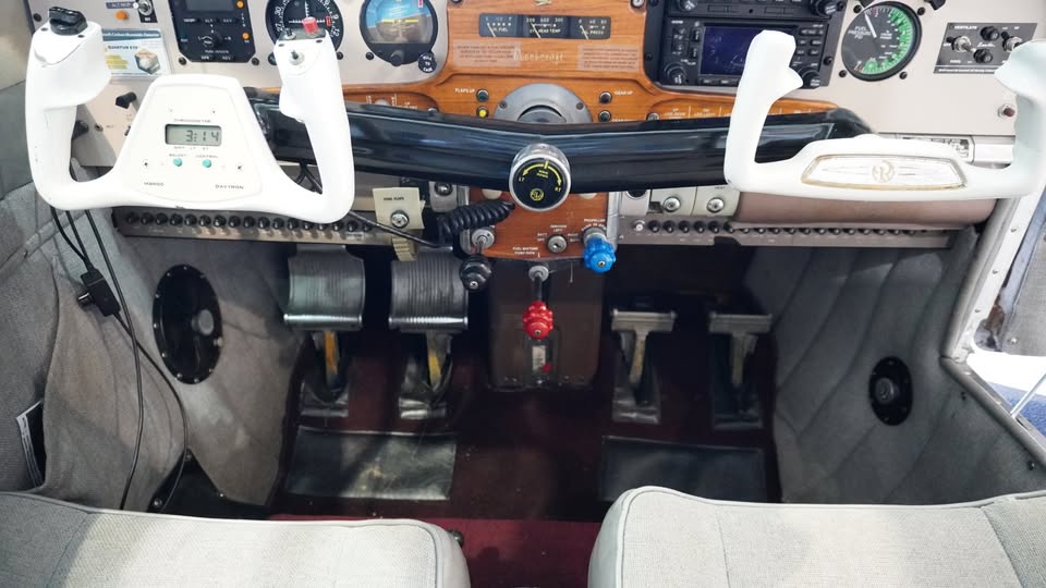 1958 Beechcraft Beech J35, photo 18