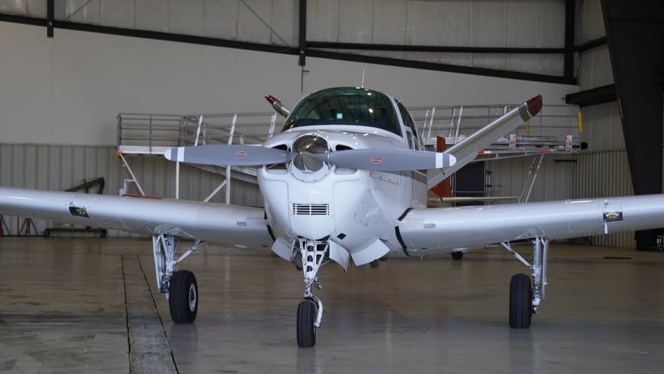 1958 Beechcraft Beech J35, photo 3