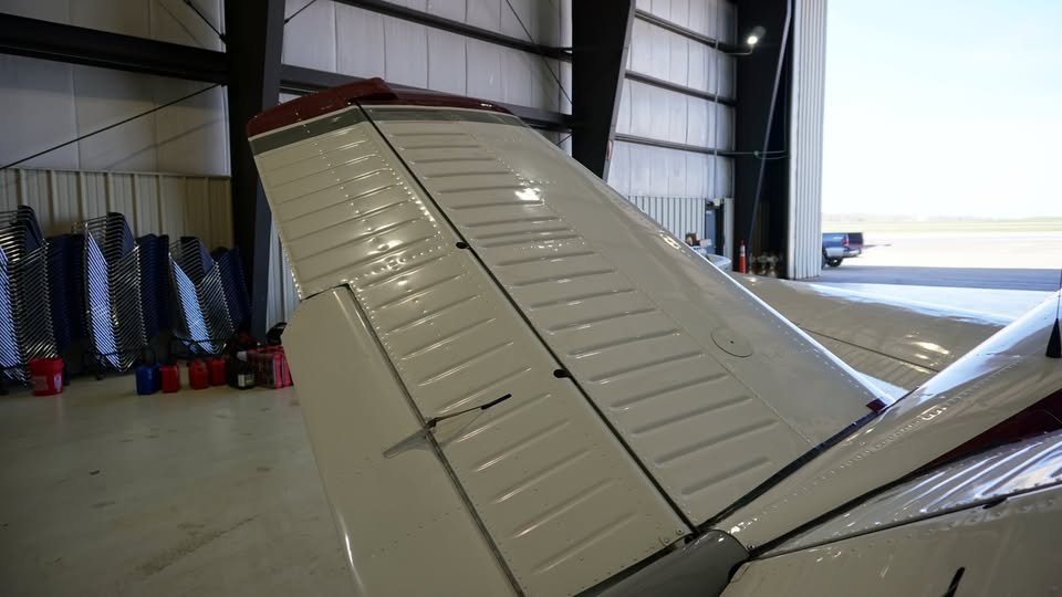 1958 Beechcraft Beech J35, photo 11