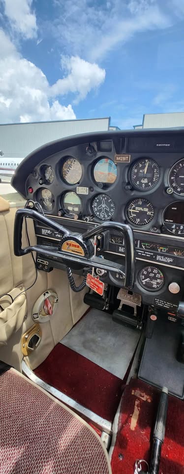 1971 Piper cherokee, photo 6