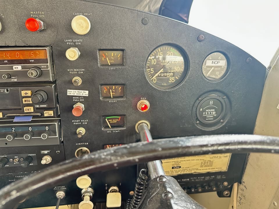 1966 Cessna 150, photo 4