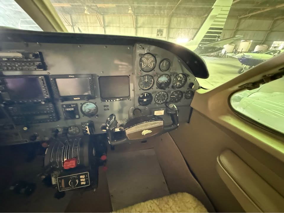 1970 Cessna 414, photo 15