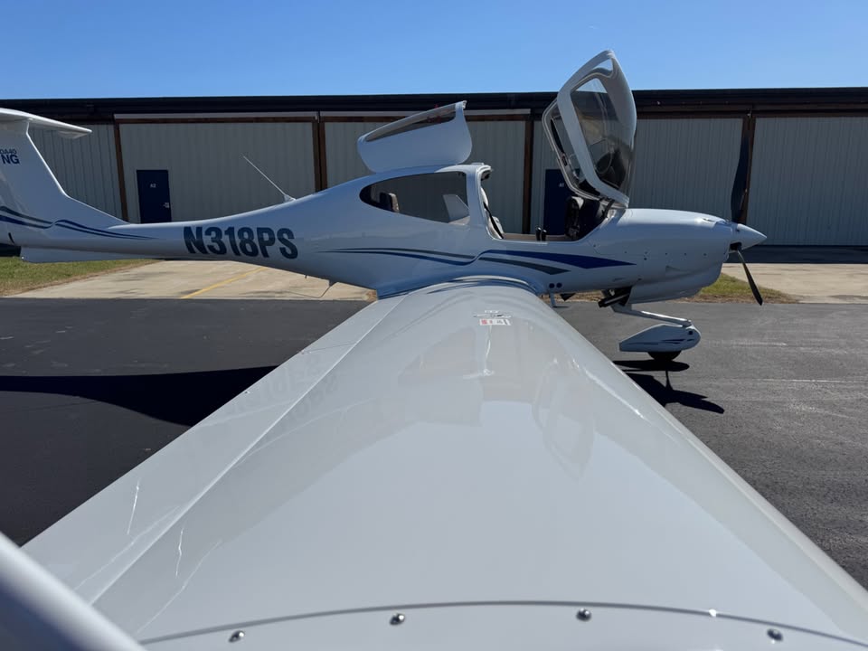 2024 Diamond DA-40, photo 8