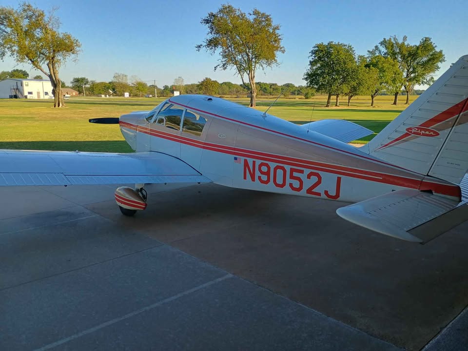 1966 Piper Cherokee 180, photo 2