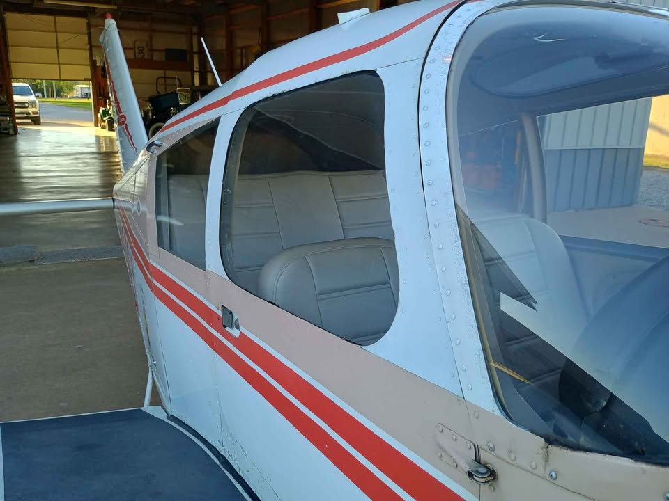 1966 Piper Cherokee 180, photo 15