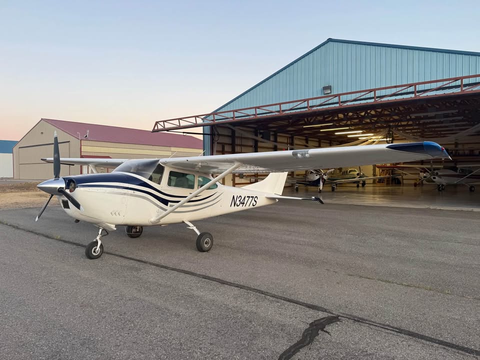 Cessna 182H 270hp Pponk Skylane @ Kcoe, photo 2