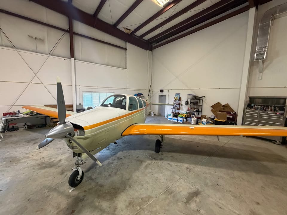 Beechcraft Bonanza F33A, photo 3