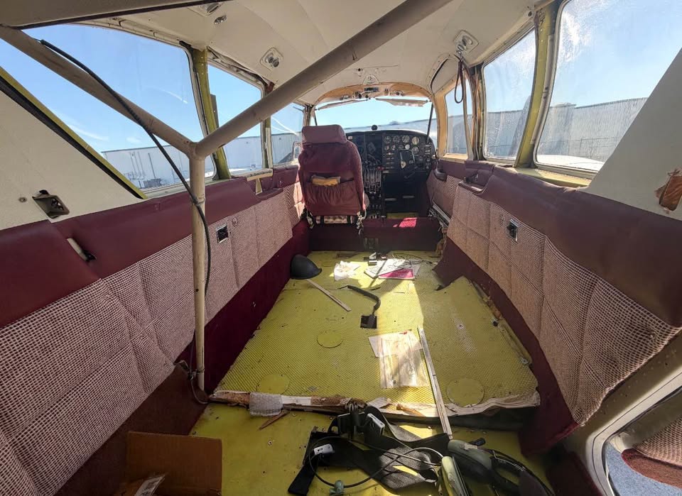 1966 Piper PA-23C Turbo Aztec, photo 4