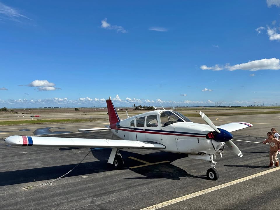1968 Piper Cherokee PA-28, photo 1