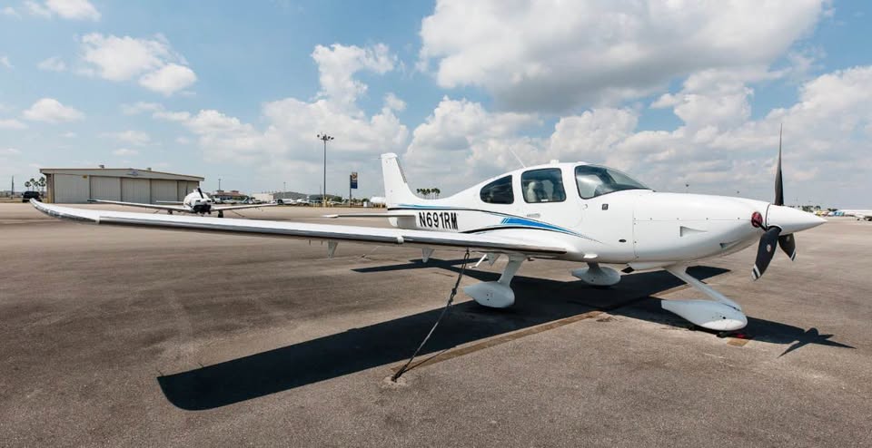 2023 Cirrus/Cessna SR-22 G6, photo 10