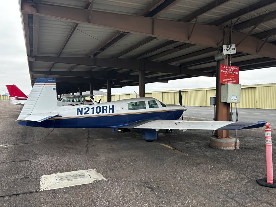 1982 Mooney M20J, photo 3