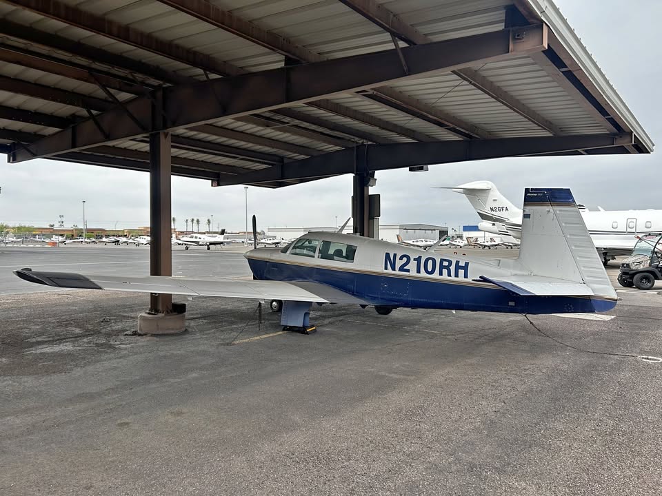 1982 Mooney M20J, photo 1