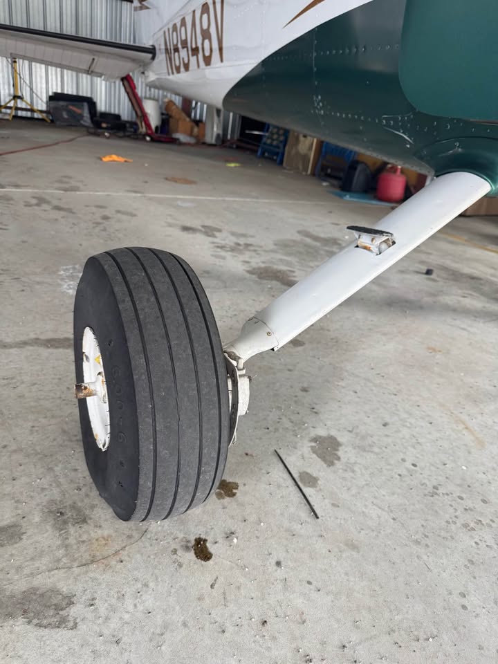 1974 Cessna 172M Skyhawk, photo 8