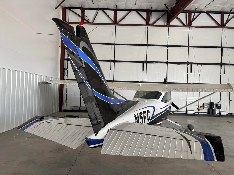 1977 Cessna 182Q, photo 4