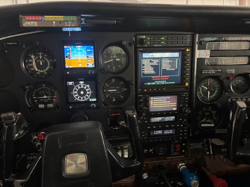 1977 Cessna 182Q, photo 12