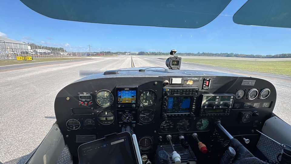 1960 Cessna 210, photo 6