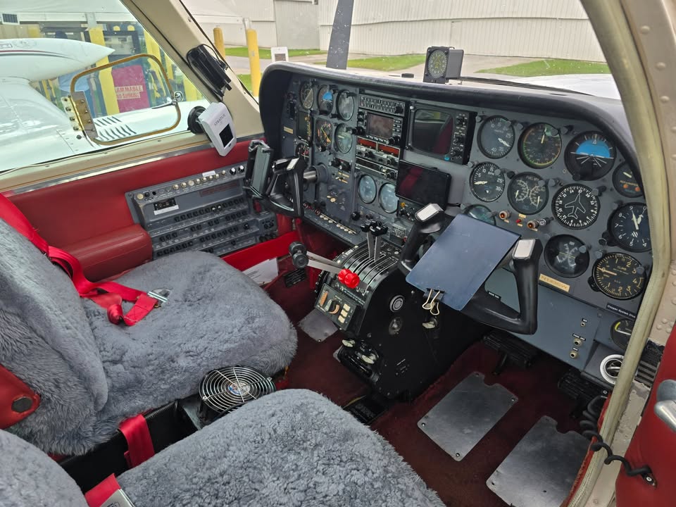 1980 Cessna 310R, photo 8