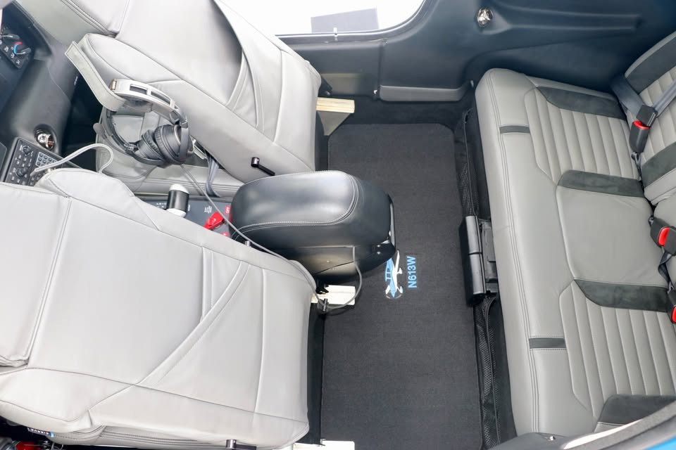 2016 Cirrus SR20, photo 20
