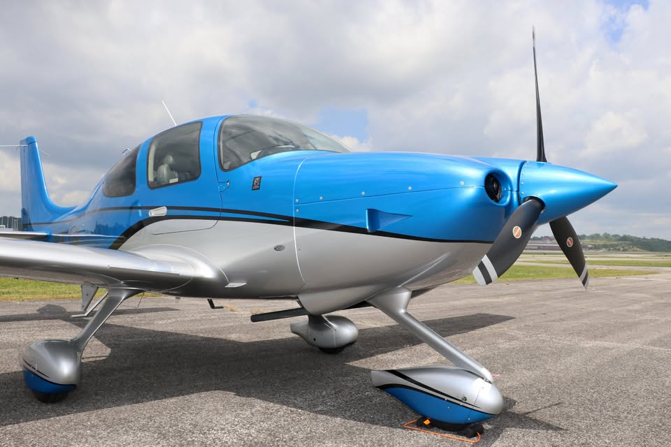 2016 Cirrus SR20, photo 3