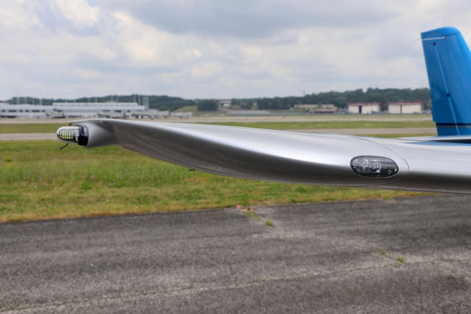 2016 Cirrus SR20, photo 11