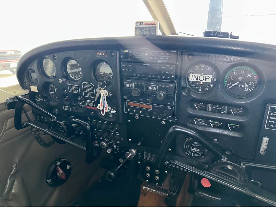 1968 Piper Cherokee PA 28 140, photo 10