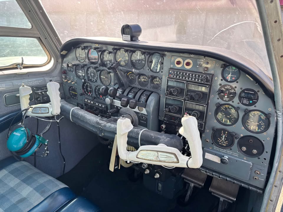 1959 Beechcraft 95 travel air, photo 4