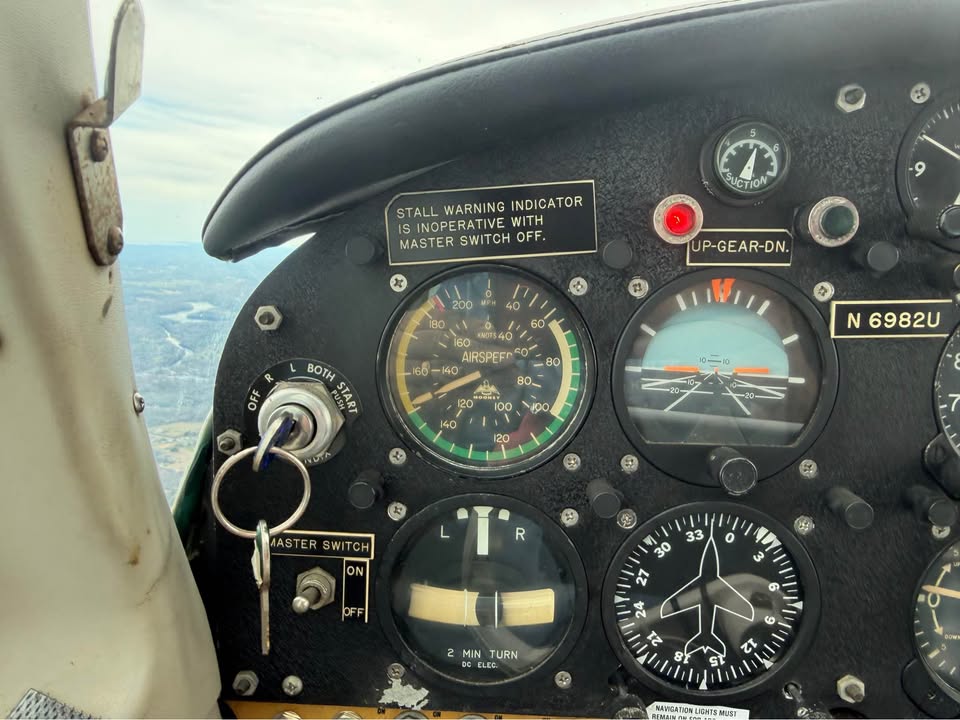 1964 Mooney M20E, photo 2