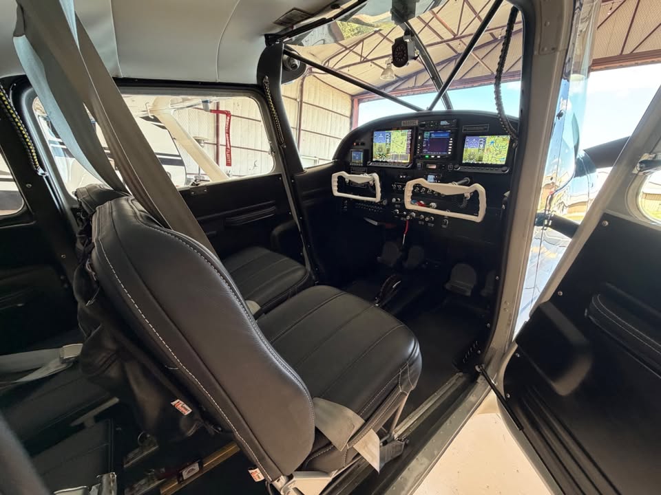 1958 Cessna 180a, photo 5