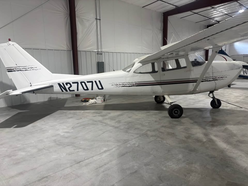 1963 Cessna 172 D, photo 14