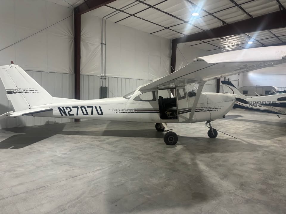 1963 Cessna 172 D, photo 4