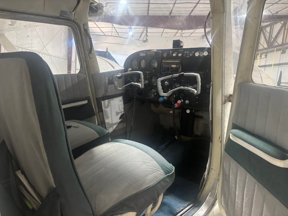 1963 Cessna 172 D, photo 7