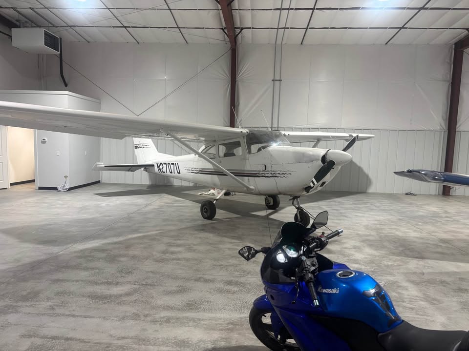 1963 Cessna 172 D, photo 13