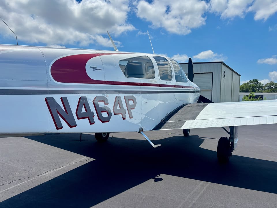 1966 Beechcraft V35 Bonanza, photo 12