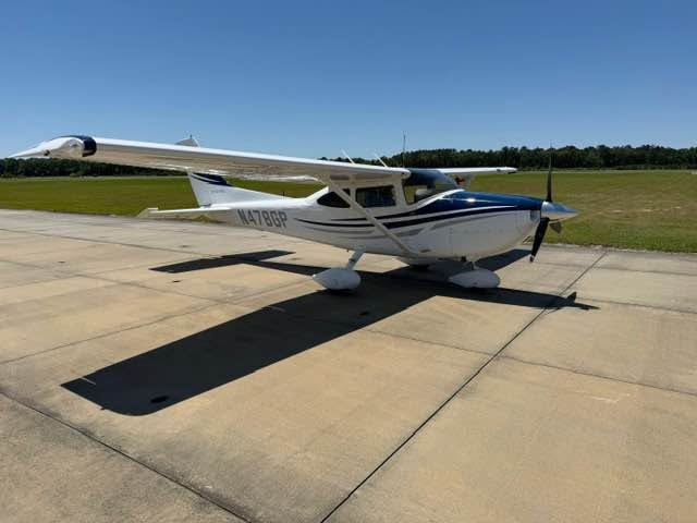 2005 Cessna 182, photo 4