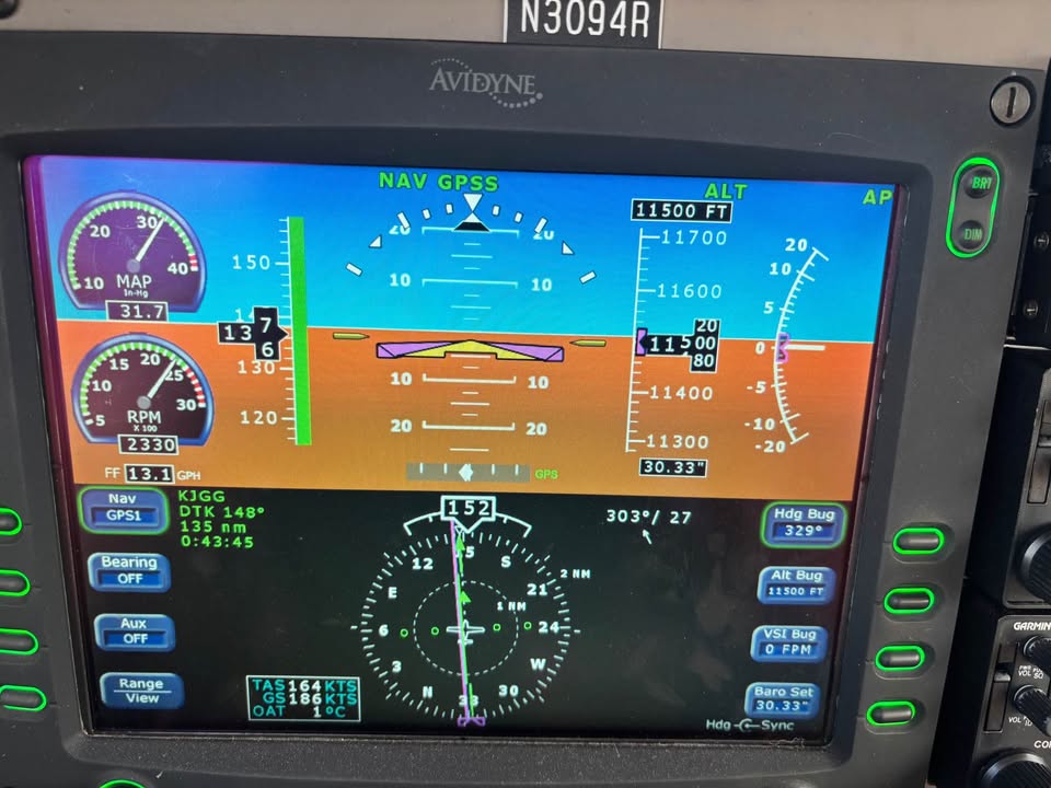 2005 Piper saratoga ii tc PA32R-301T, photo 17