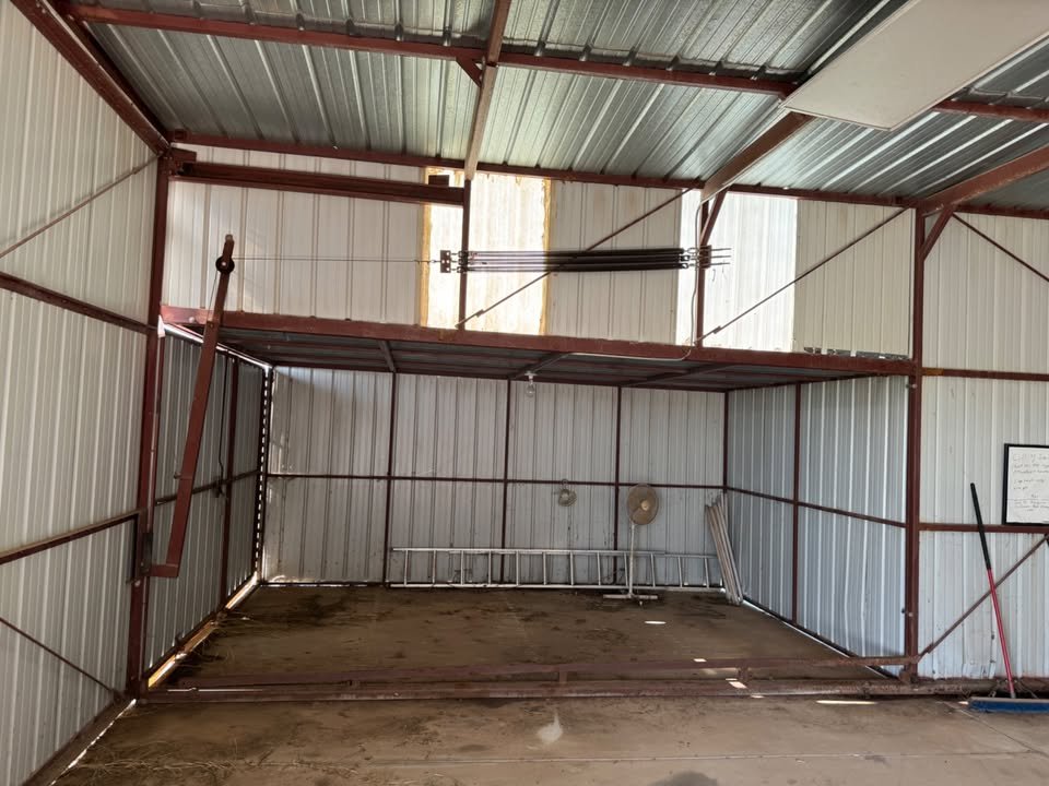 Aircraft Hangeer Page Airport OKC, photo 6