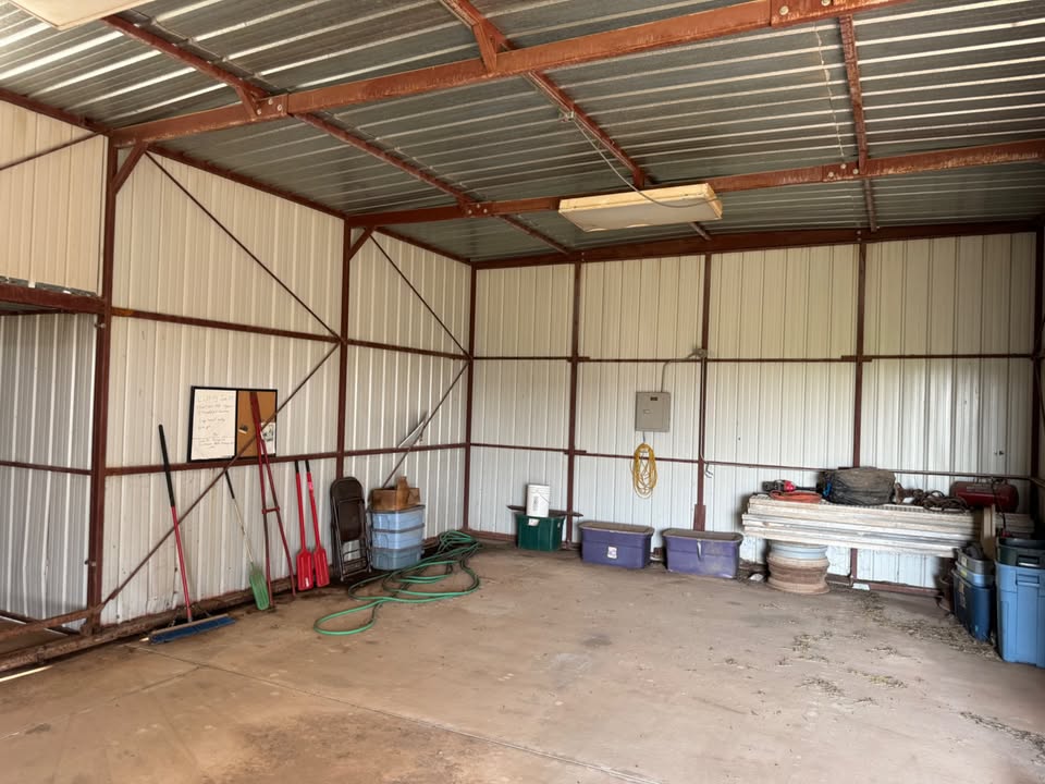 Aircraft Hangeer Page Airport OKC, photo 5