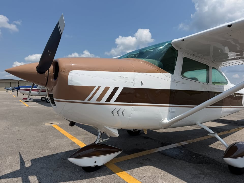 1965 Cessna 182h, photo 9