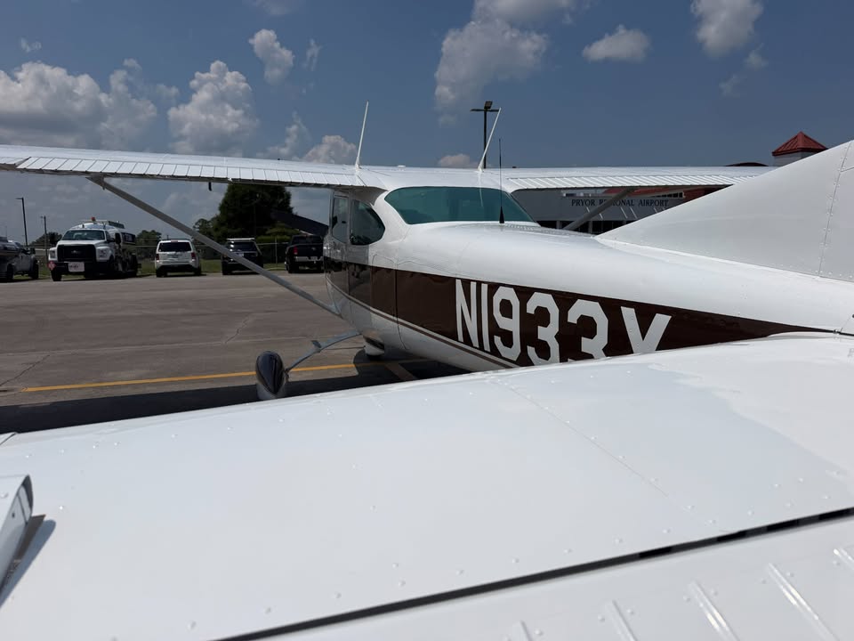 1965 Cessna 182h, photo 8