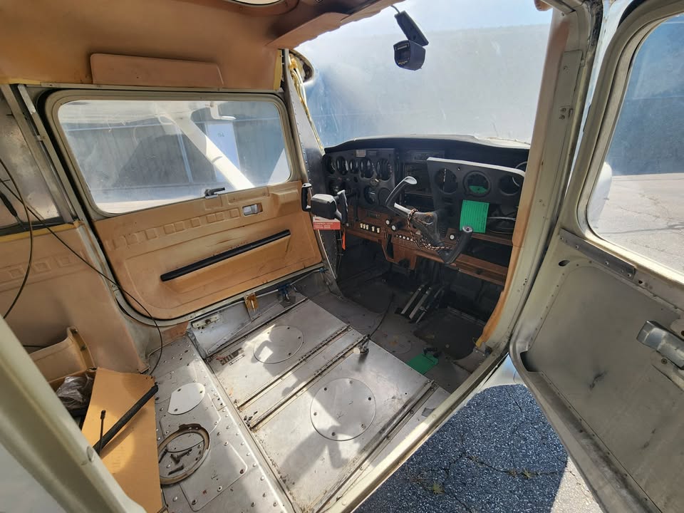 1983 Cessna 152, photo 4