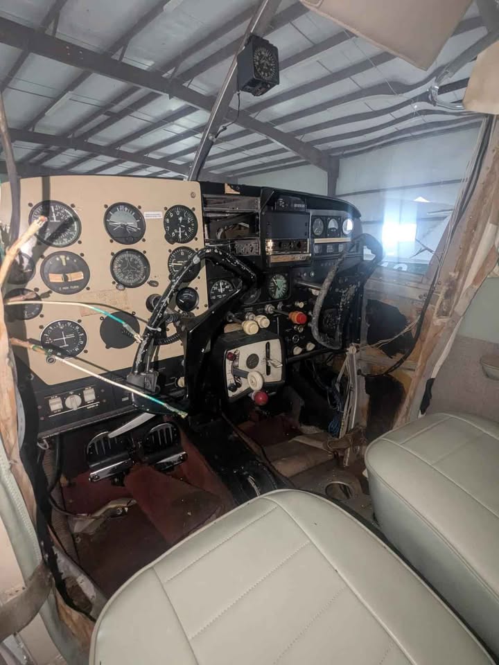Cessna 210A, photo 3