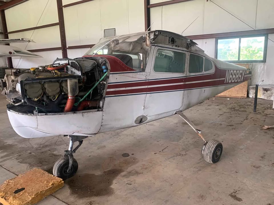 Cessna 210A, photo 6