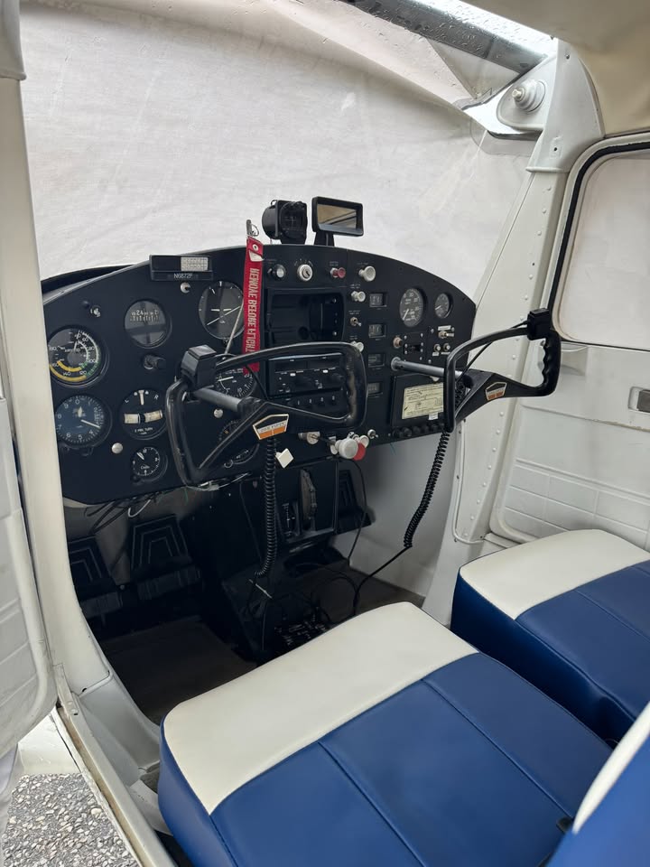 1966 Cessna 150f, photo 11