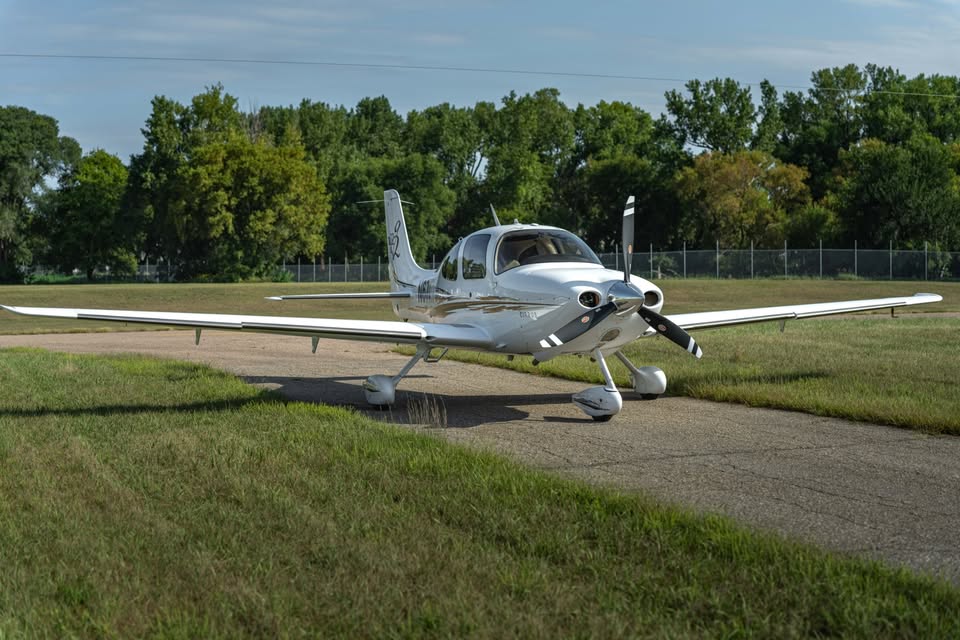 2005 Cirrus SR22 G2, photo 12