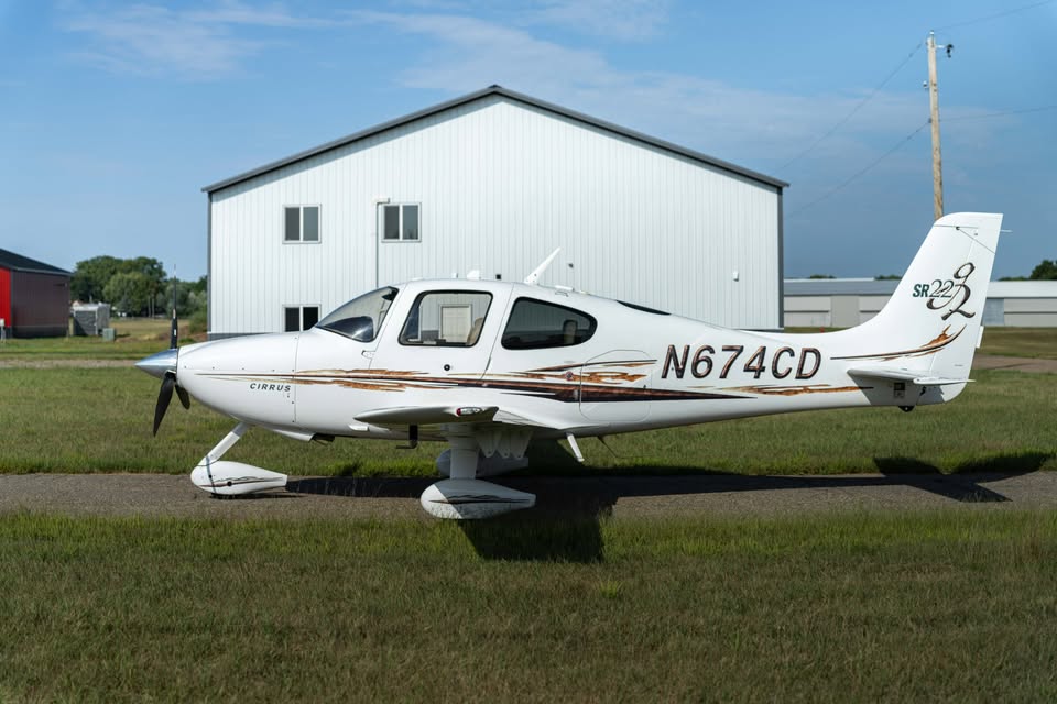 2005 Cirrus SR22 G2, photo 3