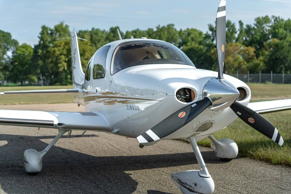 2005 Cirrus SR22 G2, photo 13