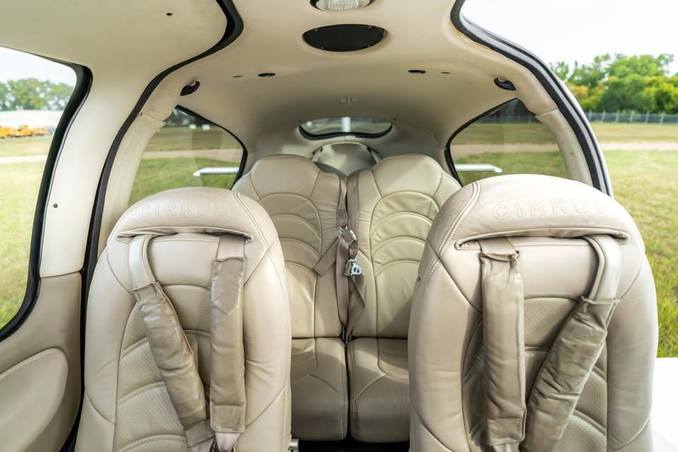2005 Cirrus SR22 G2, photo 19