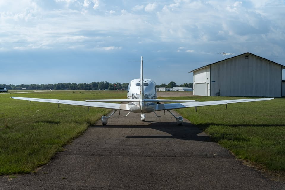 2005 Cirrus SR22 G2, photo 6