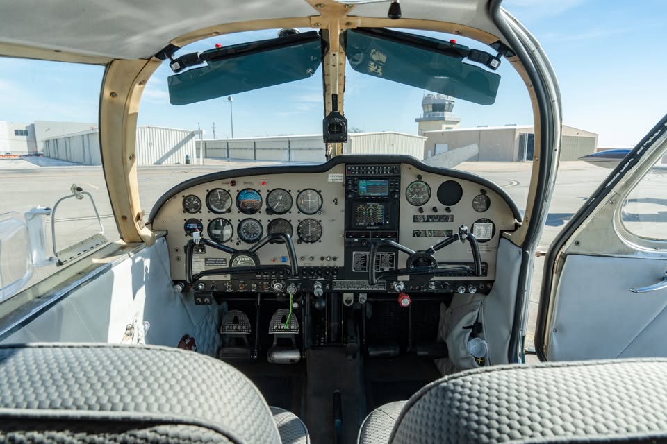 1967 Piper cherokee 180c, photo 10